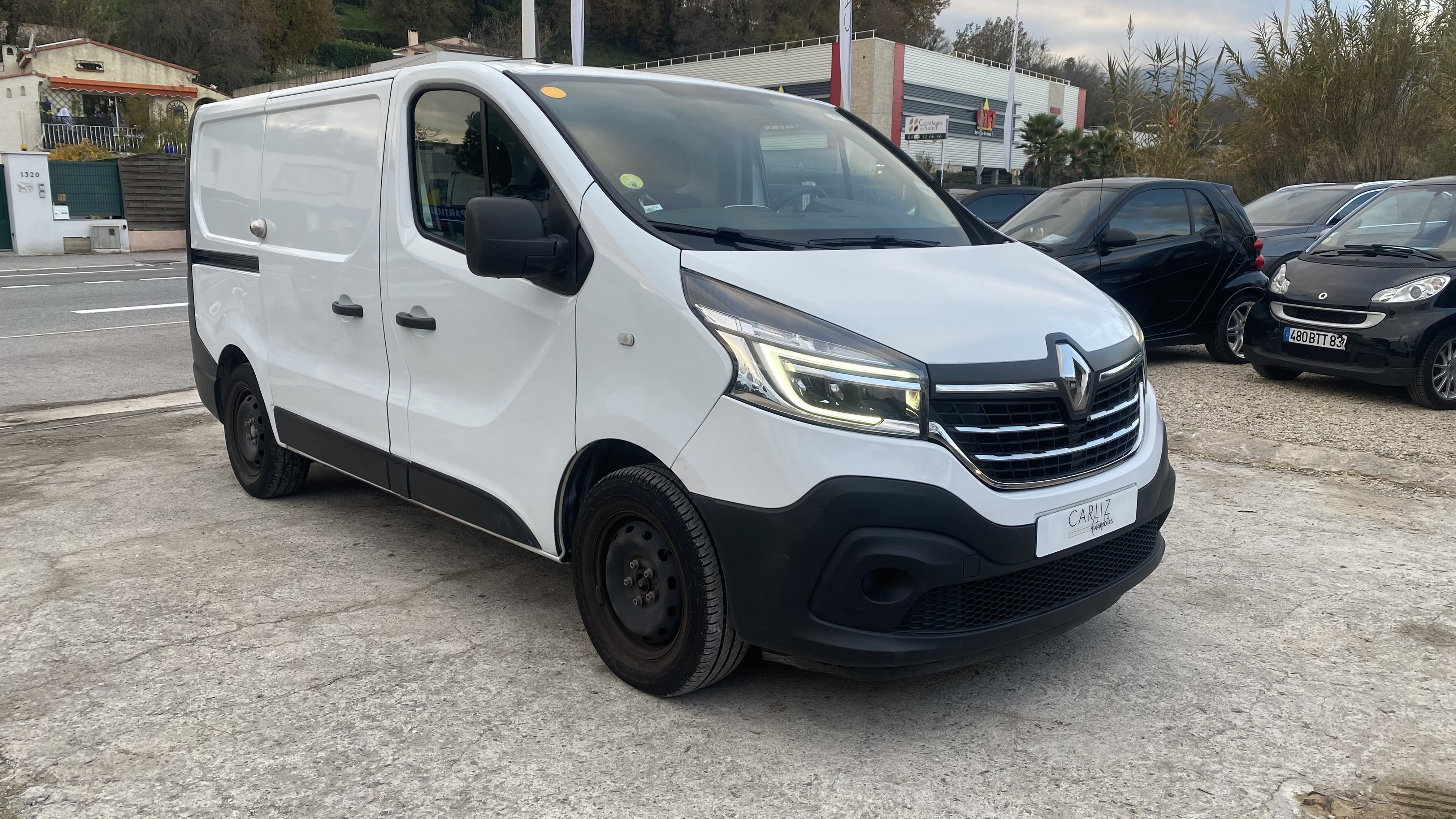 RENAULT Trafic L1H1 1000 kg 1,6 Dci 95cv Grand Confort RENAULT Trafic L1H1 1000 kg 1,6 Dci 95cv Grand Confort