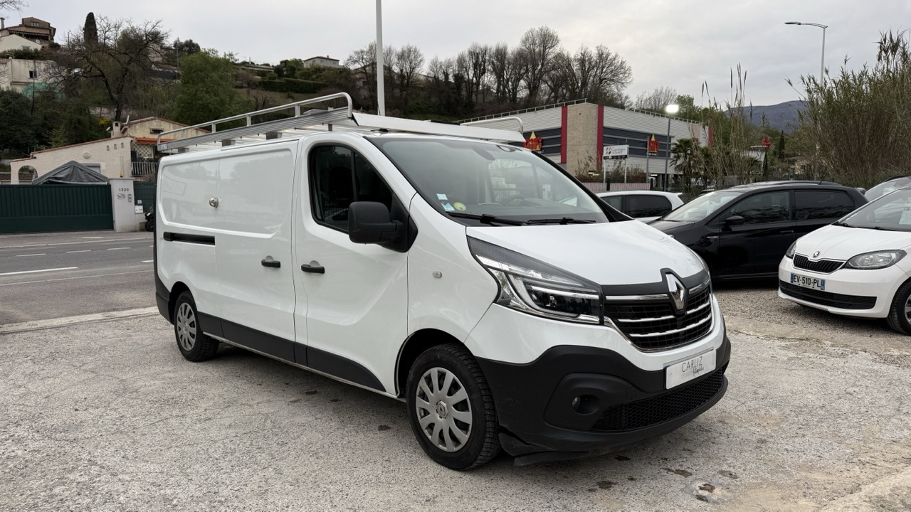 RENAULT Trafic III FG L2H1 1300 kg 2.0 DCI 120cv Gd Conf