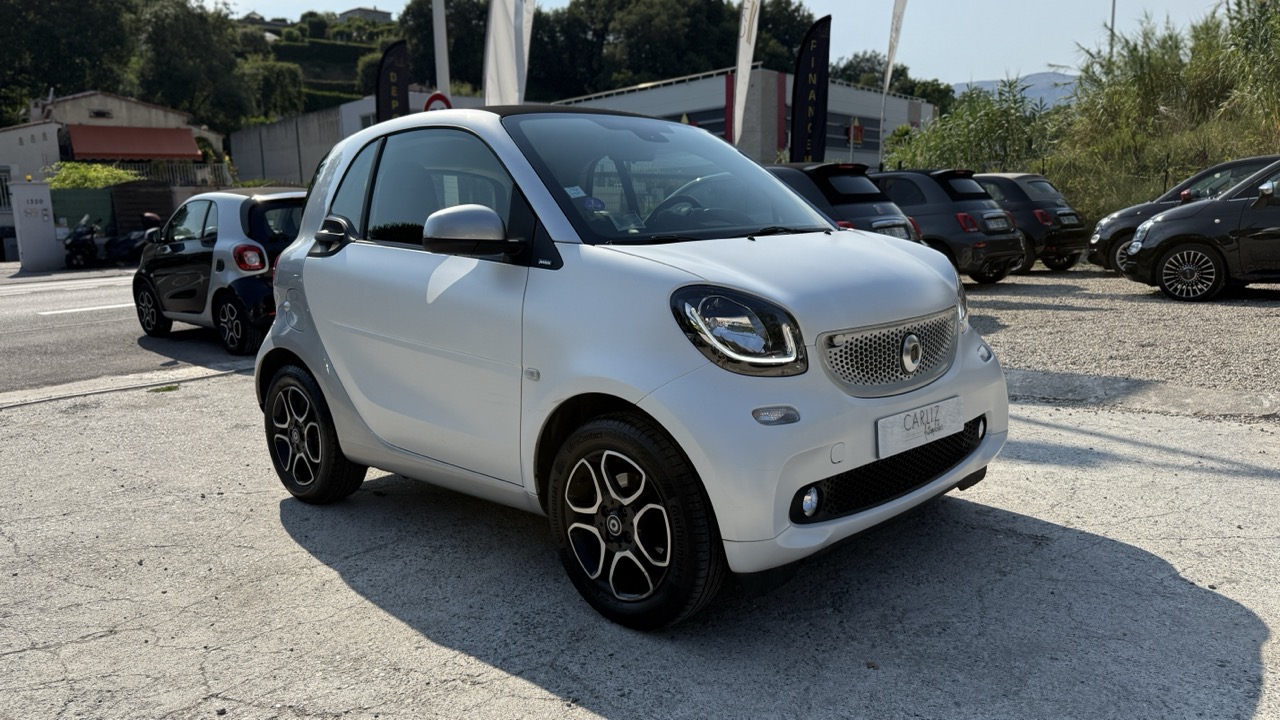 SMART ForTwo Coupé 1.0 71cv Passion Twinamic SMART ForTwo Coupé 1.0 71cv Passion Twinamic
